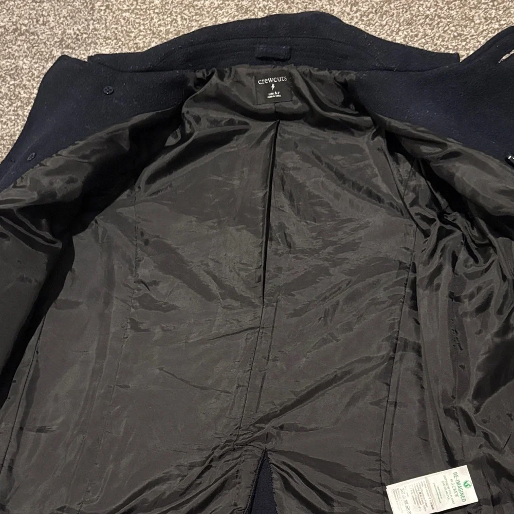 Kids JCrew kids (Crewcuts) Peacoat size 6-7 - Picture 3 of 3